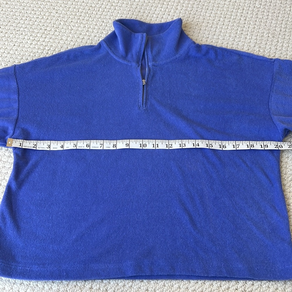 NWOT Peloton Terry Cloth Pullover Size Small - Picture 6 of 8